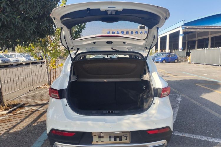 Used FAW Junpai D60 2017 1.5L Manual Standard Edition Trunk