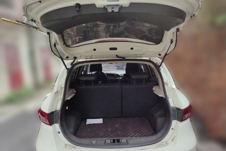 Used FAW Junpai D60 2017 1.5L Manual Luxury Version Trunk