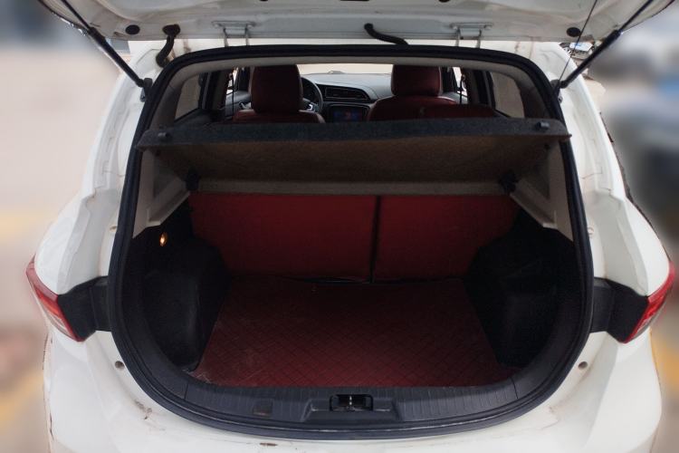 Used FAW Junpai D60 2017 1.5L Manual Entry-Level Model Trunk