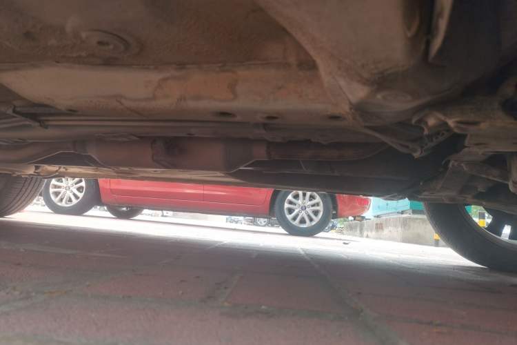 Used FAW Junpai D60 2017 1.5L Manual Comfort Model Chassis Front Right