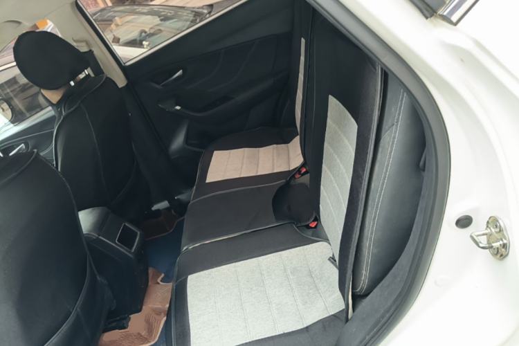 Used FAW Junpai D80 2019 TD220 Automatic Elite Model Left Rear Seat
