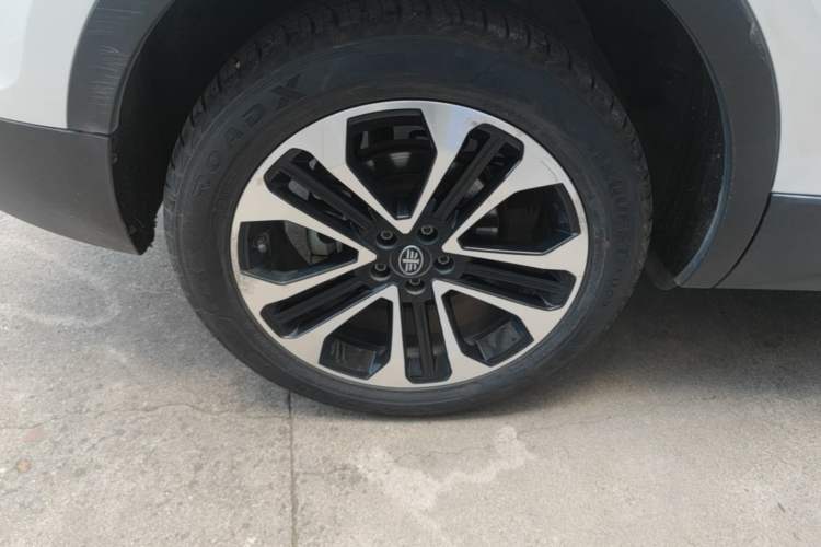 Used FAW Junpai D80 2019 TD220 Automatic Tech Model Right Rear Wheel Hub