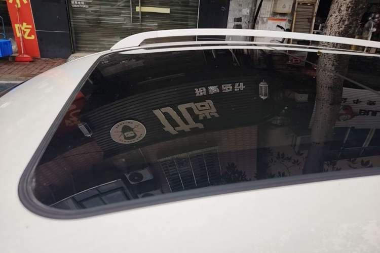 Used FAW Junpai D80 2019 TD220 Automatic Elite Model Roof