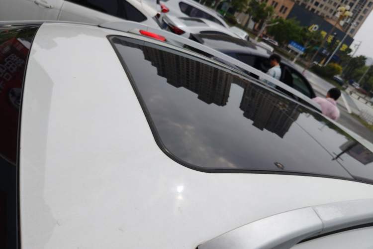 Used FAW Junpai D80 2019 TD220 Automatic Elite Model Roof