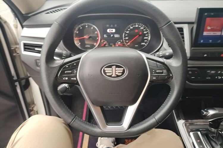 Used FAW Junpai D80 2019 TD220 Automatic Elite Model Steering Wheel