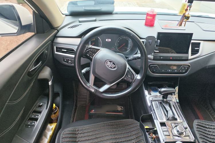 Used FAW Junpai D80 2019 TD220 Automatic Elite Model Steering Wheel