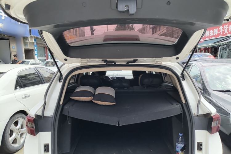 Used FAW Junpai D80 2019 TD220 Automatic Elite Model Trunk