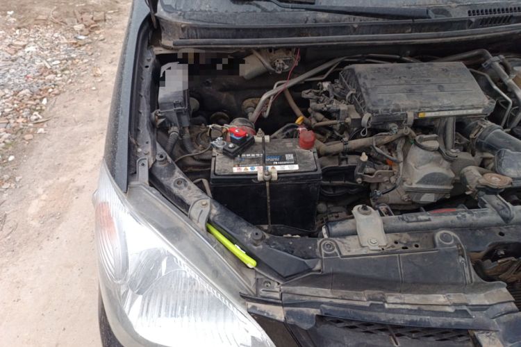 Used FAW Senya M80 2009 1.3L Manual 5-Seater Standard Edition Engine Bay Right