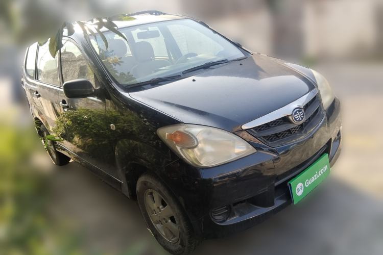 Used FAW Senya M80 2009 1.3L Manual 5-Seater Standard Edition Front Right 45 Deg