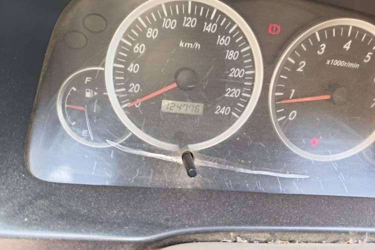 Used FAW Senya M80 2009 1.3L Manual 7-Seater Standard Edition Odometer Close Up