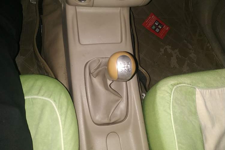 Used FAW Senya M80 2009 1.5L Manual 7-Seater Standard Edition Gear Lever