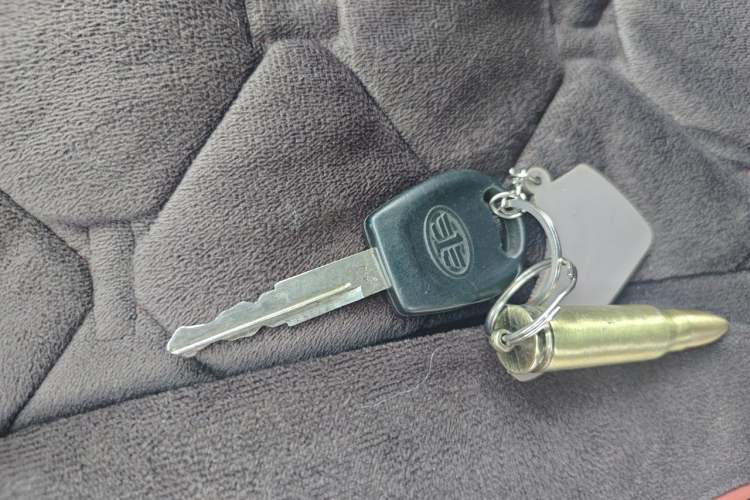 Used FAW Senya M80 2009 1.5L Manual 7-Seater Comfort Version Vehicle Key