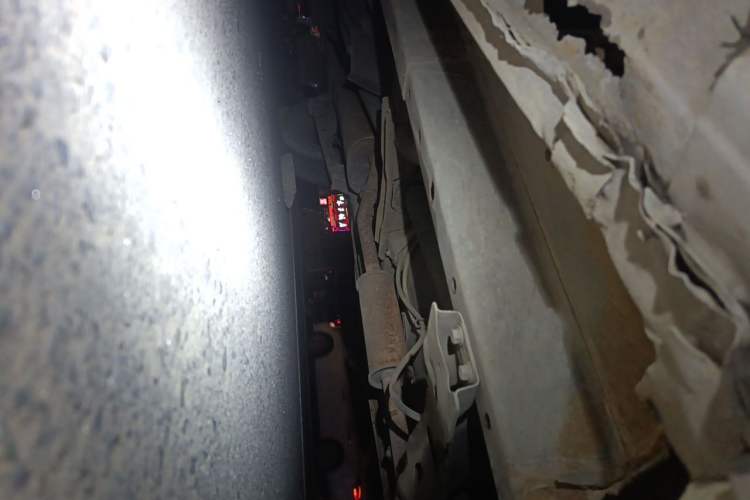 Used FAW Senya M80 2011 1.3L Manual 5 Seats Chassis Front Right