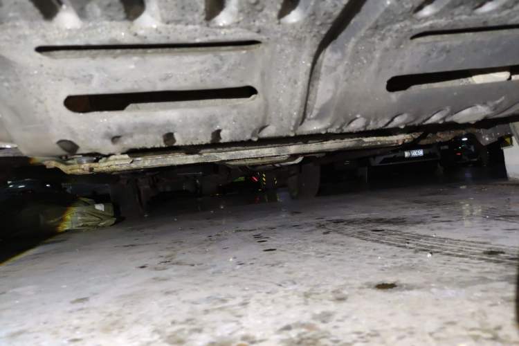 Used FAW Senya M80 2011 1.3L Manual 5 Seats Chassis Front