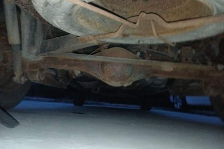 Used FAW Senya M80 2011 1.3L Manual 7-Seater Chassis Rear