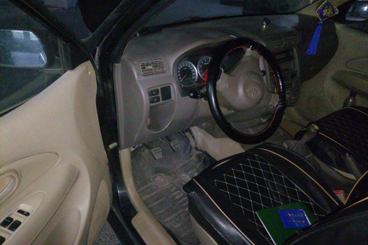 Used FAW Senya M80 2011 1.3L Manual 5 Seats Driver Seat