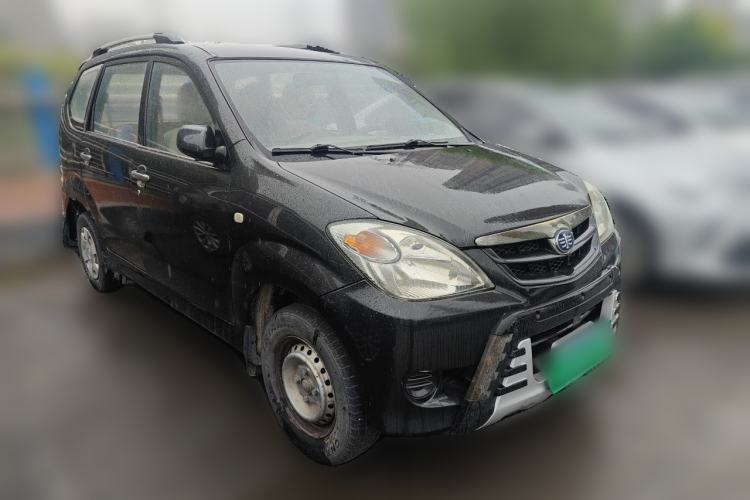 Used FAW Senya M80 2011 1.3L Manual 5 Seats Front Right 45 Deg