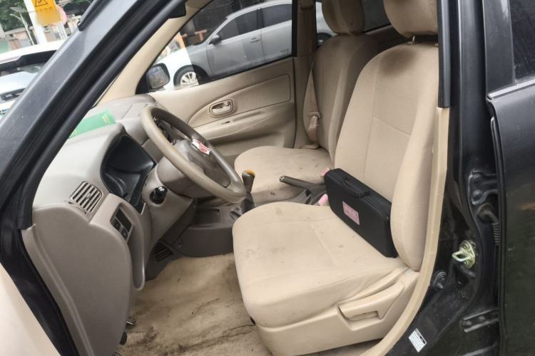 Used FAW Senya M80 2011 1.3L Manual 5 Seats Left Front Seat