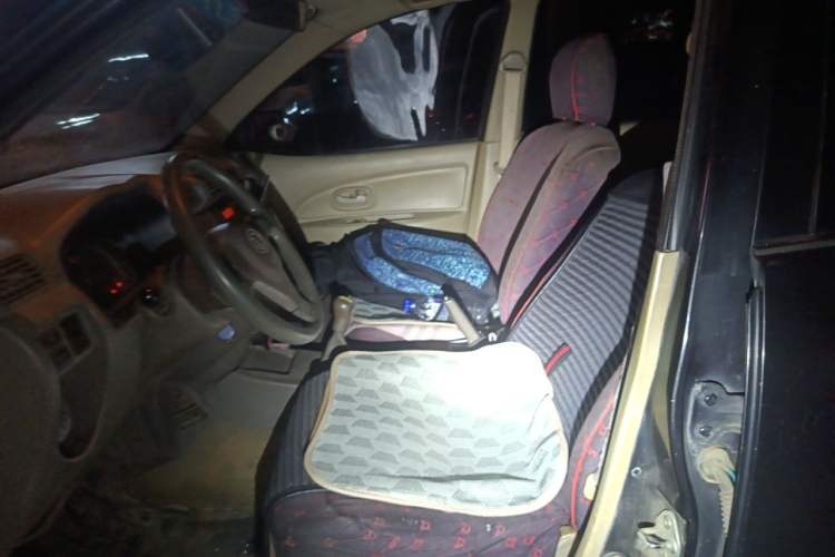 Used FAW Senya M80 2011 1.3L Manual 5 Seats Left Front Seat