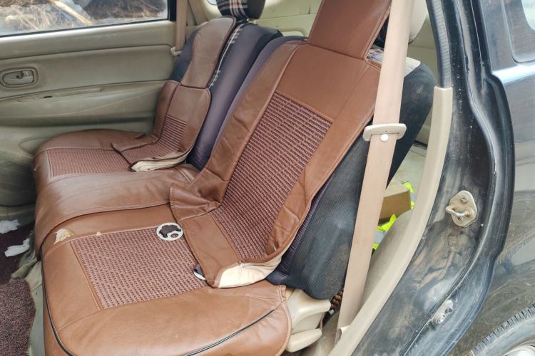 Used FAW Senya M80 2011 Value Edition 1.3L Manual 5-Seater Left Rear Seat