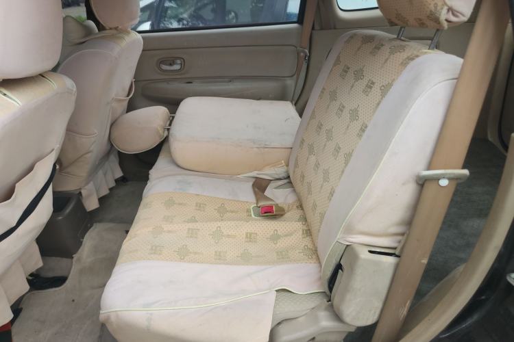 Used FAW Senya M80 2011 Value Edition 1.3L Manual 5-Seater Left Rear Seat