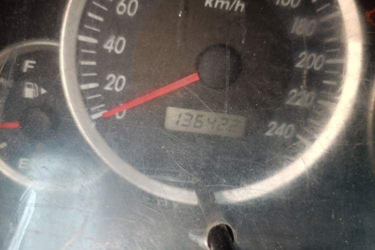 Used FAW Senya M80 2011 Value Edition 1.3L Manual 5-Seater Odometer Close Up