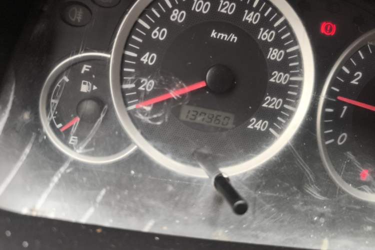 Used FAW Senya M80 2011 1.3L Manual 5 Seats Odometer Close Up