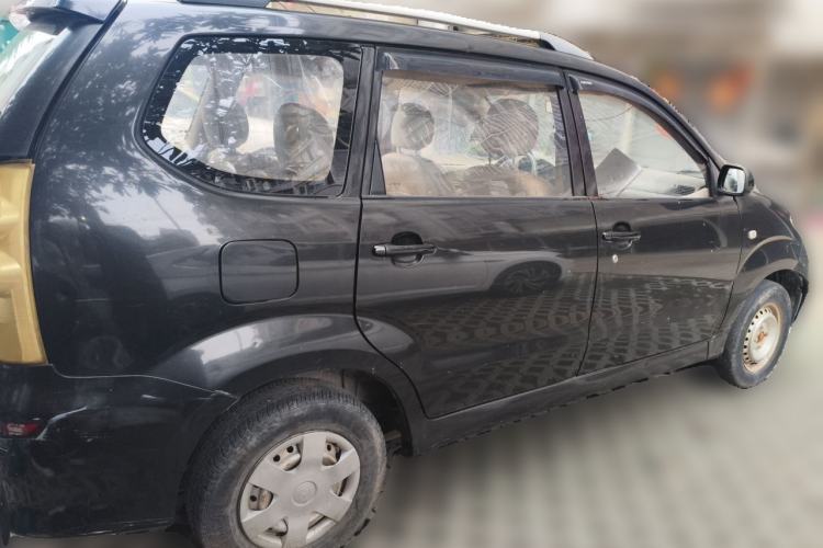 Used FAW Senya M80 2011 1.3L Manual 5 Seats Rear Right 45 Deg