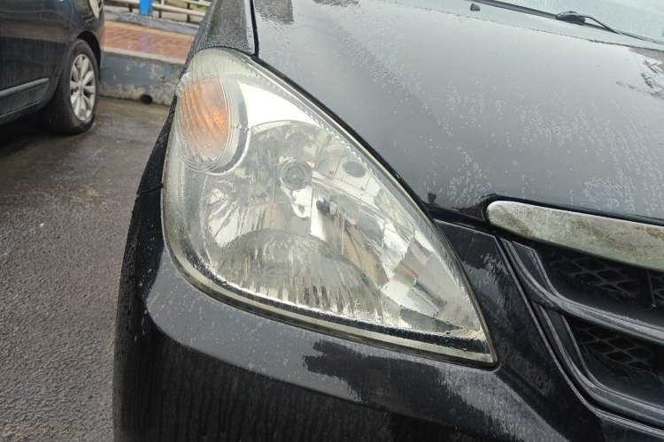 Used FAW Senya M80 2011 1.3L Manual 5 Seats Right Front Headlight