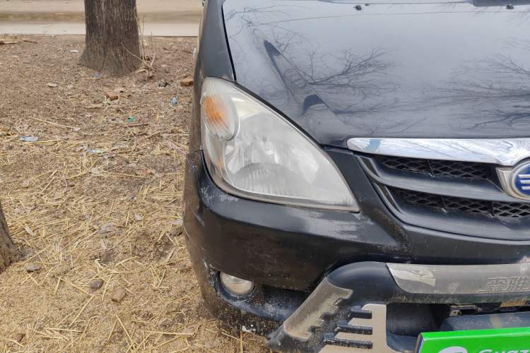 Used FAW Senya M80 2011 Value Edition 1.3L Manual 5-Seater Right Front Headlight