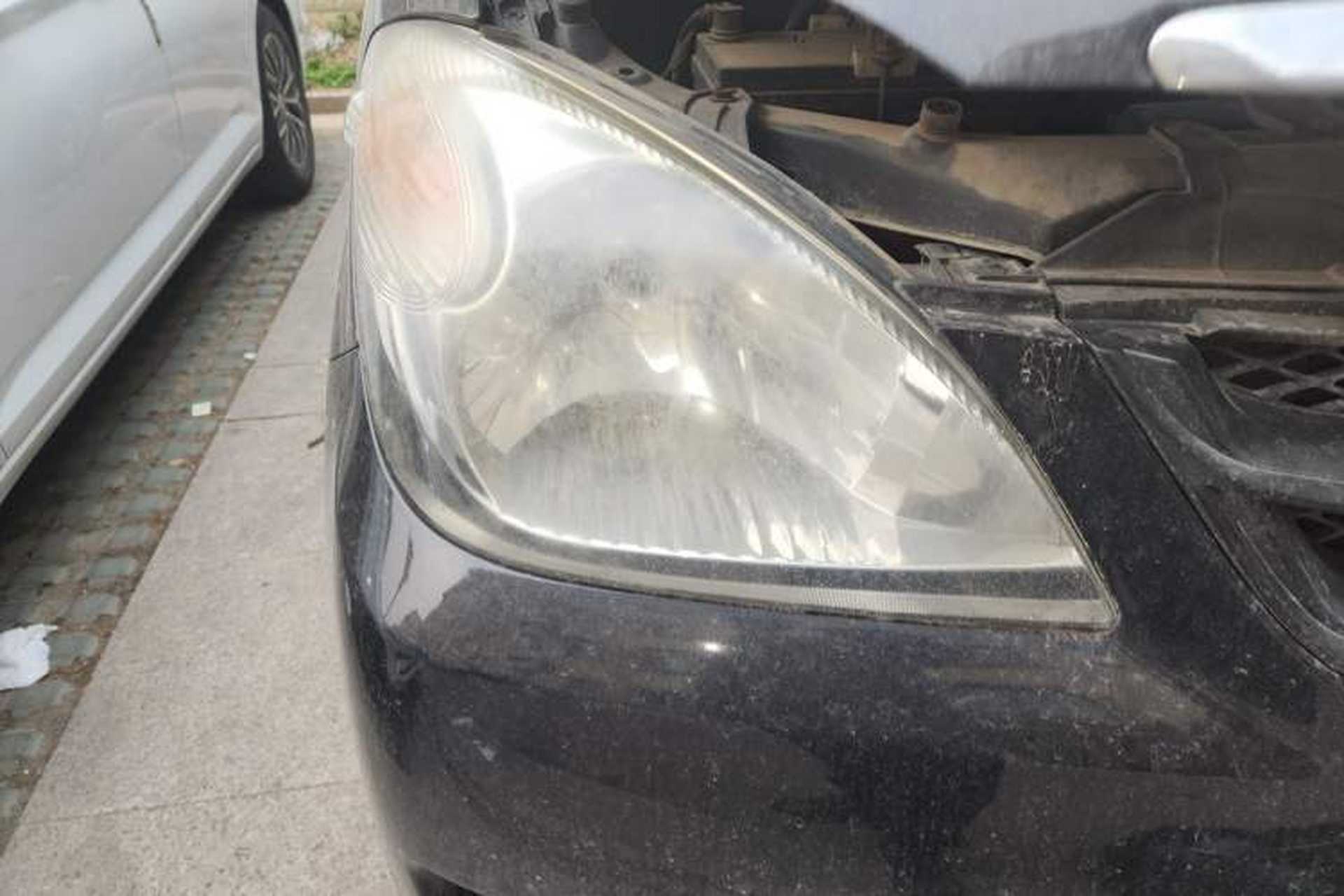 Used FAW Senya M80 2011 Value Edition 1.3L Manual 5-Seater Right Front Headlight
