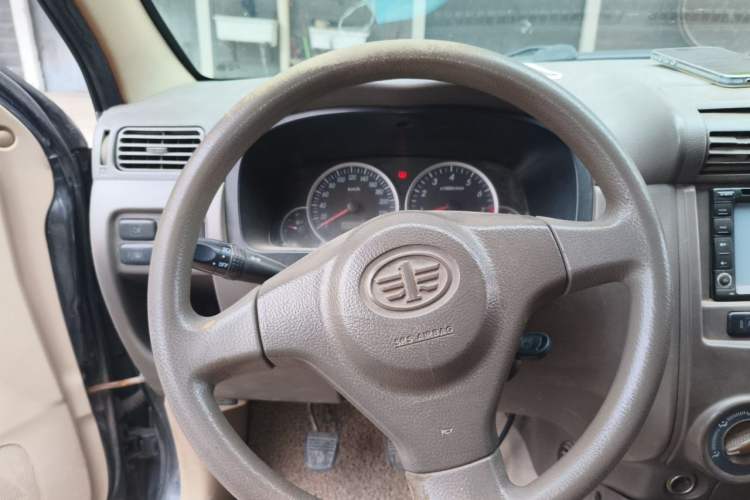 Used FAW Senya M80 2011 1.3L Manual 5 Seats Steering Wheel
