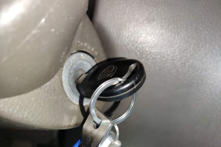 Used FAW Senya M80 2011 1.3L Manual 5 Seats Vehicle Key