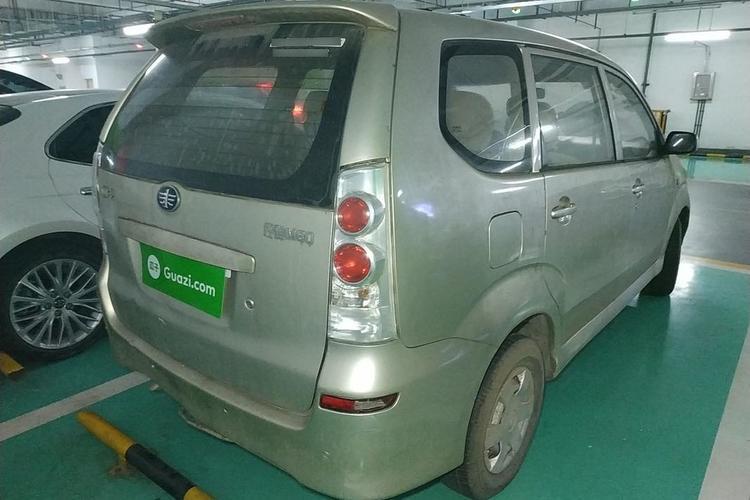 Used FAW Senya M80 2011 Value Edition 1.3L Manual 7-Seater Rear Right 45 Deg