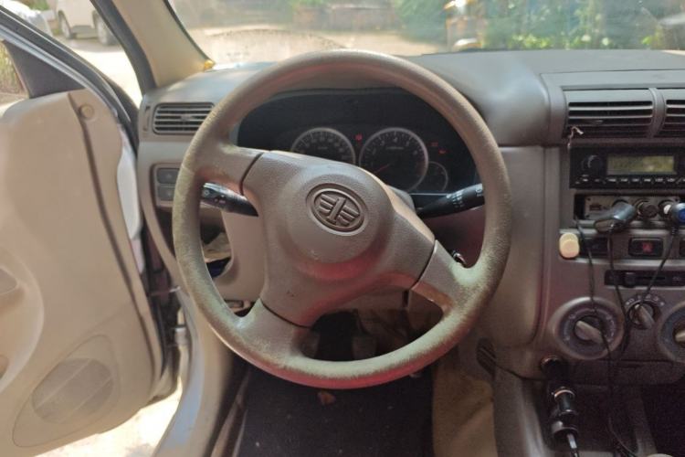Used FAW Senya M80 2011 1.3L Manual 5 Seats Steering Wheel
