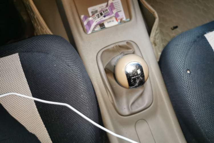 Used FAW Senya M80 2011 1.3L Manual 5 Seats Gear Lever