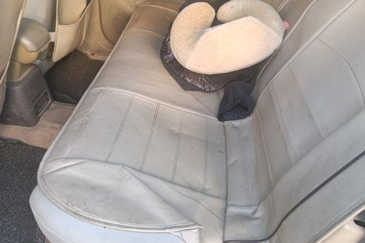 Used FAW Senya M80 2014 1.3L Manual 5-Seater Happiness Edition Left Rear Seat