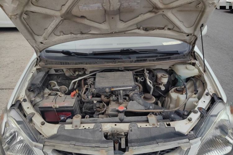Used FAW Senya M80 2014 1.3L Manual 5-Seater Value Edition Engine Bay