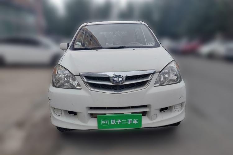 Used FAW Senya M80 2014 1.3L Manual 5-Seater Value Edition Front
