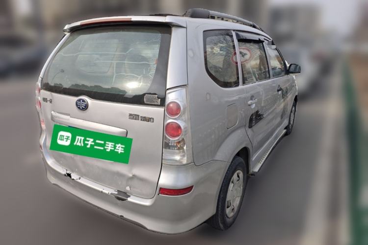Used FAW Senya M80 2014 1.3L Manual 5-Seater Value Edition Rear Right 45 Deg