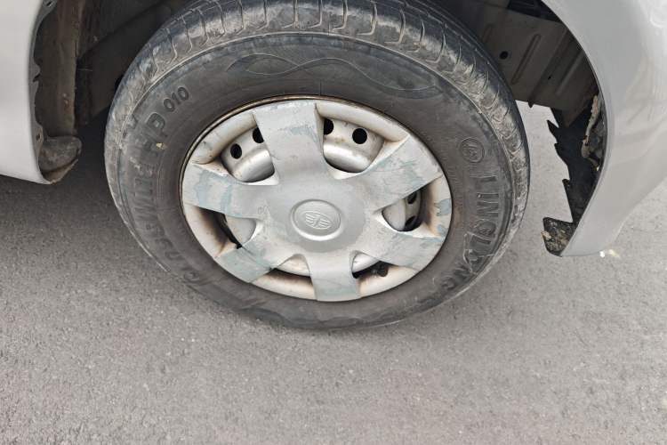 Used FAW Senya M80 2014 1.3L Manual 5-Seater Value Edition Right Front Wheel Hub