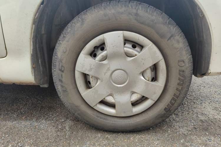 Used FAW Senya M80 2014 1.3L Manual 5-Seater Value Edition Right Front Wheel Hub