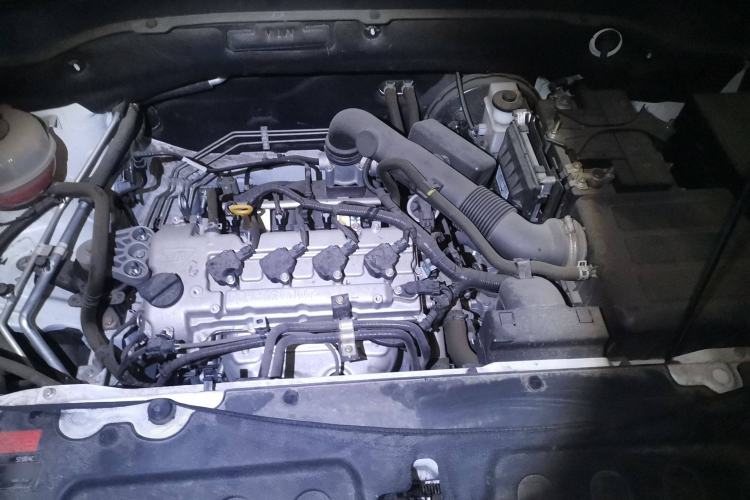 Used FAW Senya R7 2024 1.5L Manual Fashion Edition Engine Bay