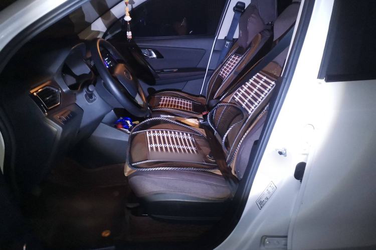 Used FAW Senya R7 2024 1.5L Manual Fashion Edition Left Front Seat