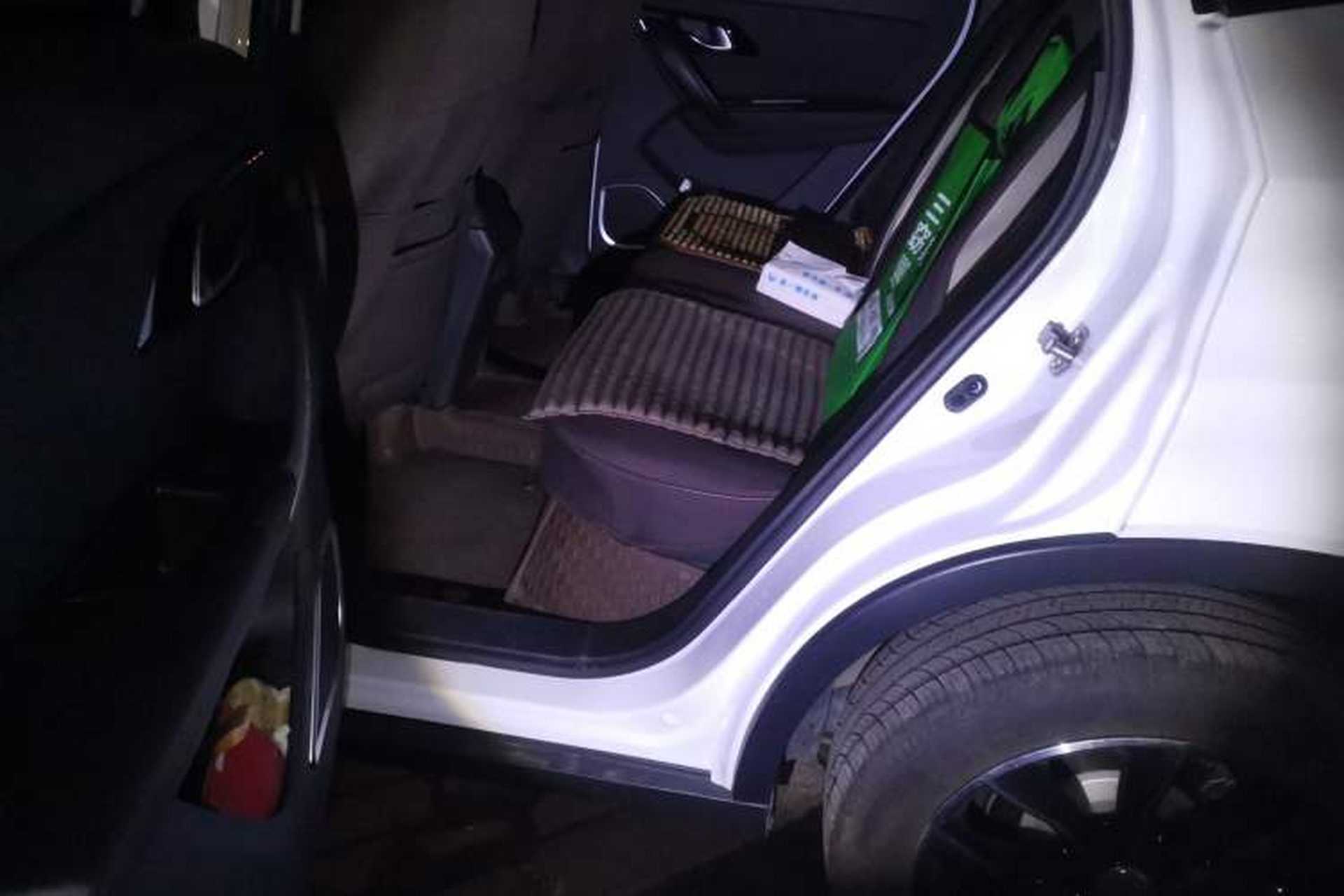 Used FAW Senya R7 2024 1.5L Manual Fashion Edition Left Rear Seat