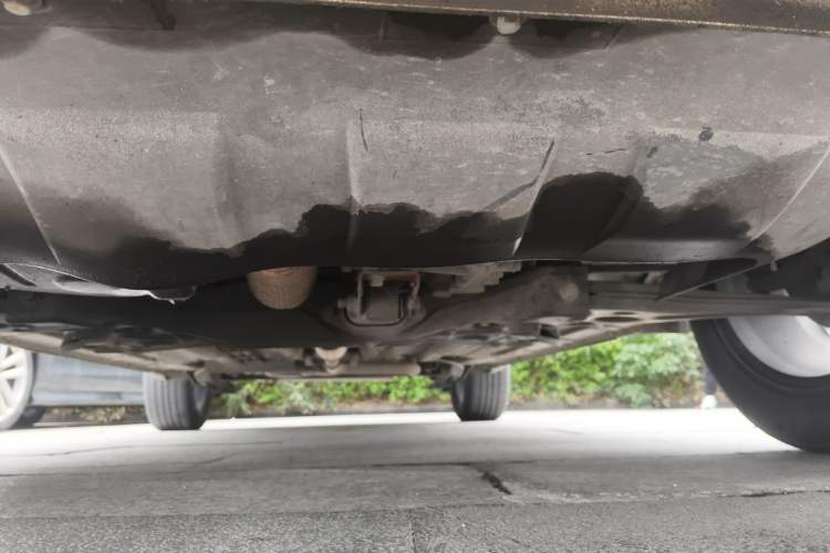 Used FAW Senya R7 2016 1.6L Manual Smart Version Chassis Front