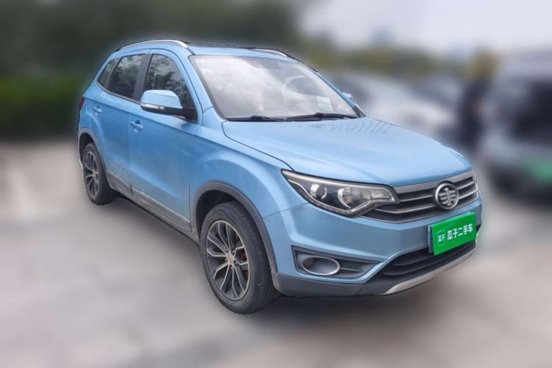 Used FAW Senya R7 2016 1.6L Manual Smart Version Front Right 45 Deg