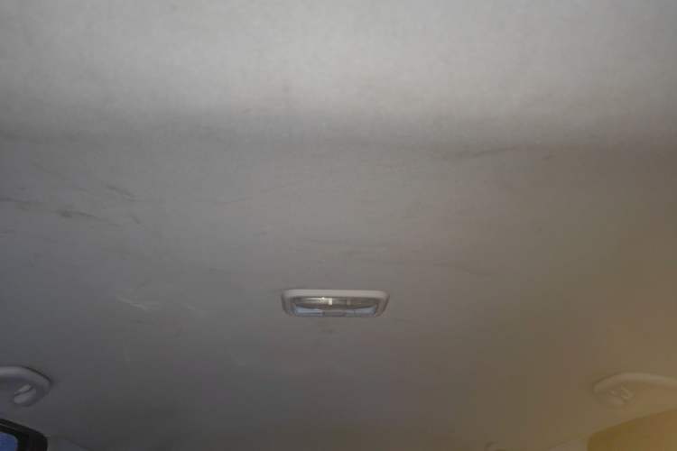 Used FAW Senya R7 2016 1.6L Manual Luxury Model Headliner