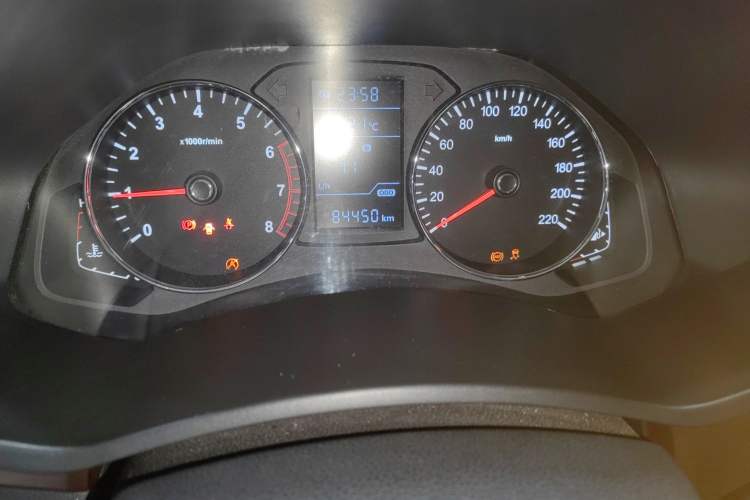 Used FAW Senya R7 2016 1.6L Manual Luxury Model Instrument Cluster