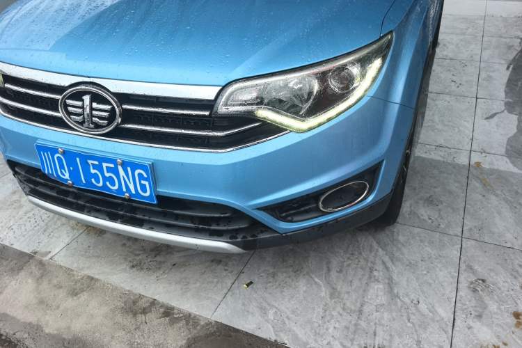 Used FAW Senya R7 2016 1.6L Manual Smart Version Left Front Headlight